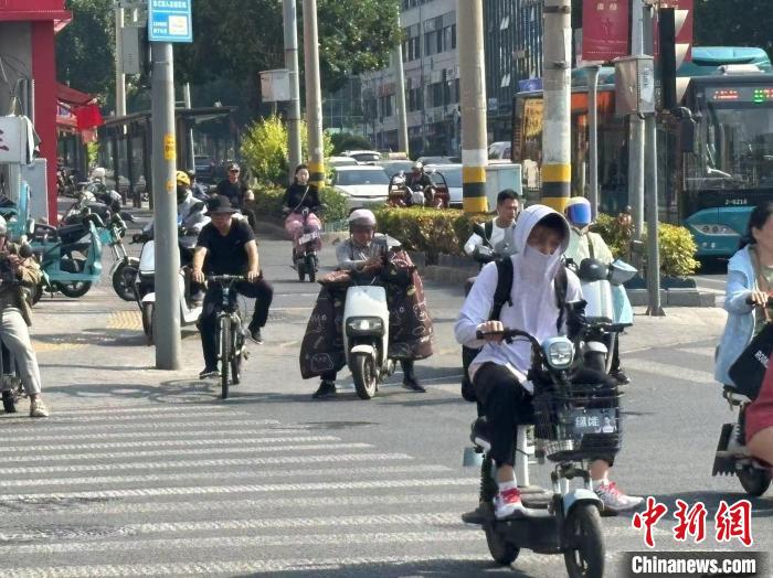 热浪“席卷”华北平原 齐鲁大地加入“高温群聊”